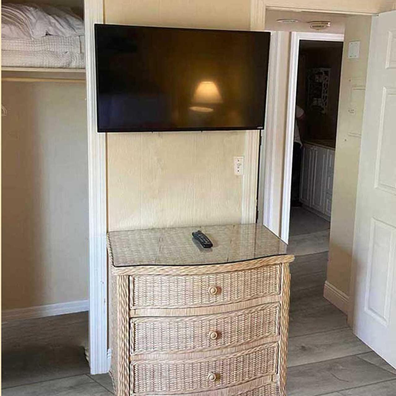 Tortuga Inn Beach Resort Unit #229 Bradenton Beach Bagian luar foto