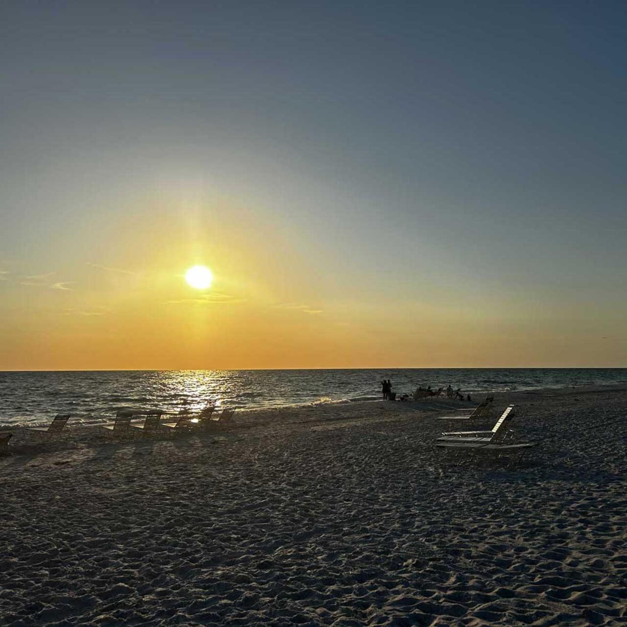 Tortuga Inn Beach Resort Unit #229 Bradenton Beach Bagian luar foto