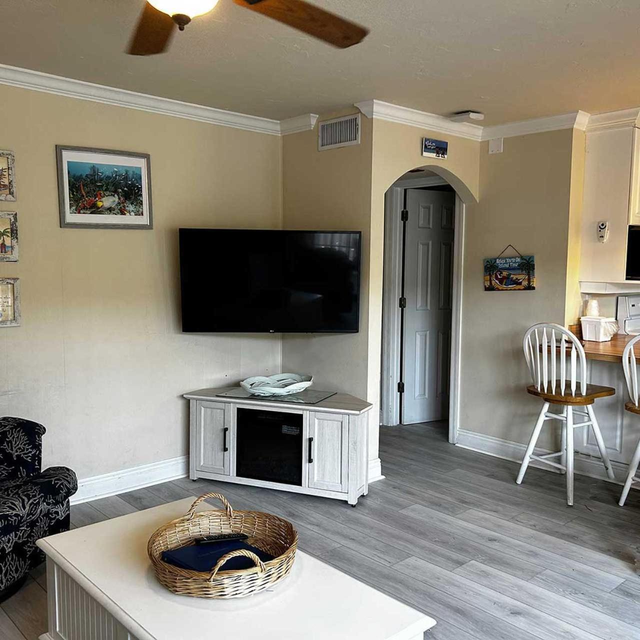 Tortuga Inn Beach Resort Unit #229 Bradenton Beach Bagian luar foto